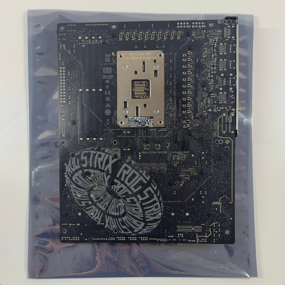 Asus Rog Strix x670e-e Gaming Wifi AM5 AMD Ryzen 7 7800X3D 8 Core 4.20GHz ATX