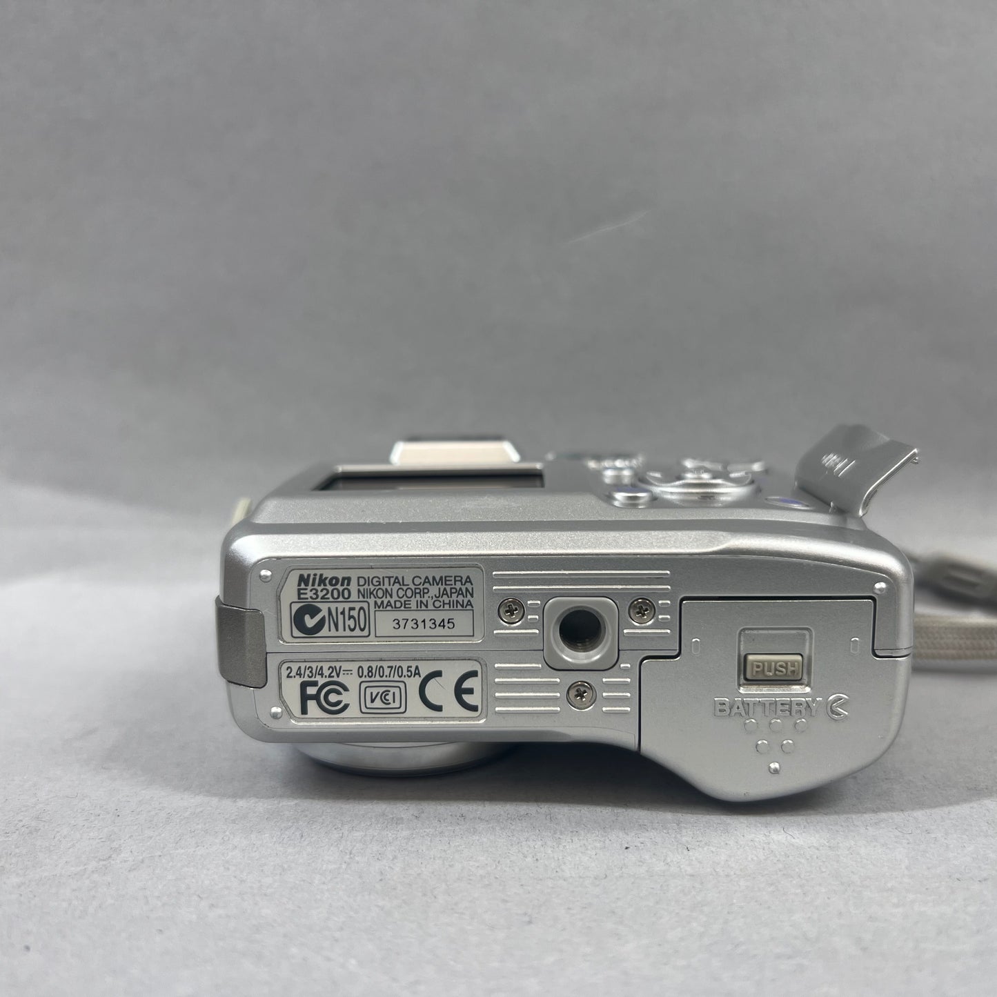 Nikon COOLPIX 3200 10.0MP Digital Camera