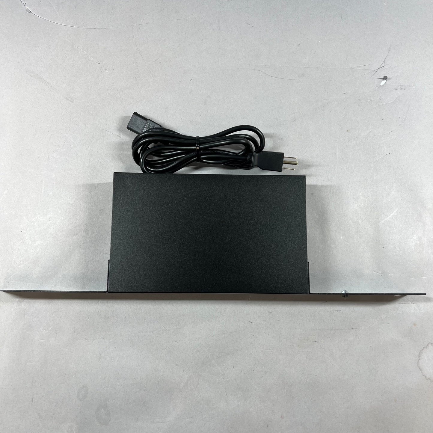 Luxul XWC-1000 Manages Luxul Access Points