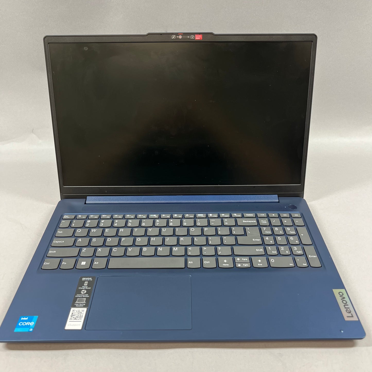 Lenovo IdeaPad i3-N305 1.8GHz 8GB RAM 256GB SSD