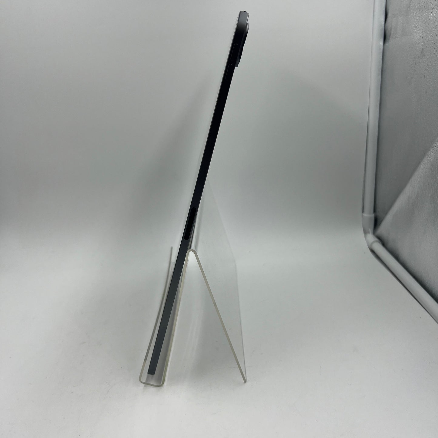 WiFi Only Apple iPad Pro 12.9" 4th Gen 512GB SPACE GRAY A2229