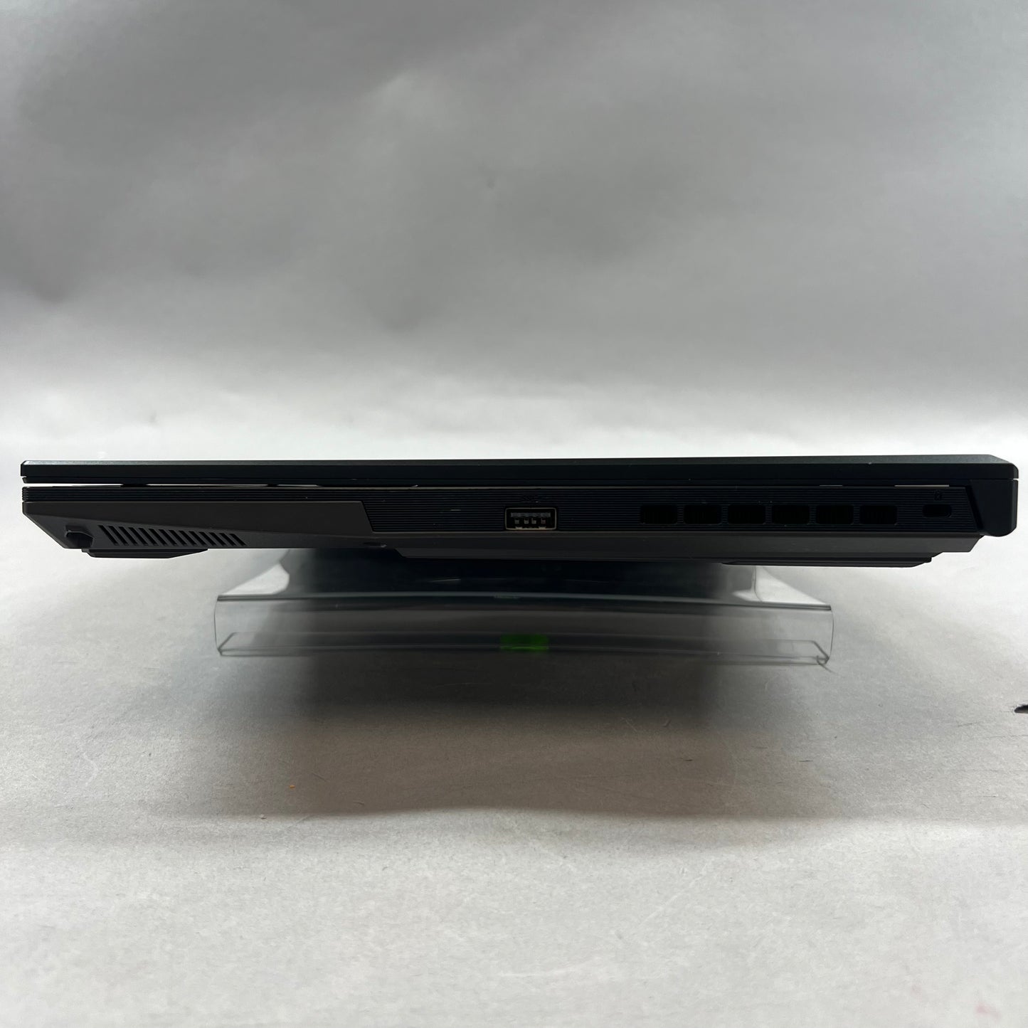 Asus TUF A16 16" Ryzen 7 7735HS 3.2GHz 16GB RAM 512GB SSD Radeon RX 7700S