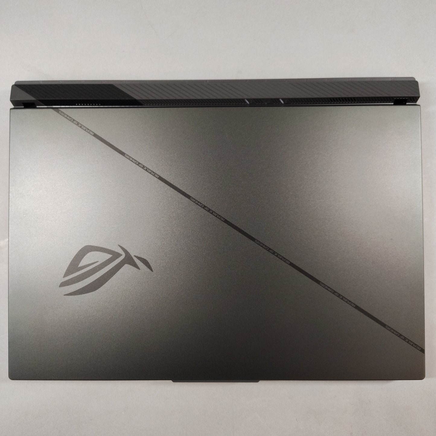 ASUS ROG STRIX G814 13.9" i9-14900HX 2.2GHz 32GB RAM 2TB SSD GeForce RTX 3070
