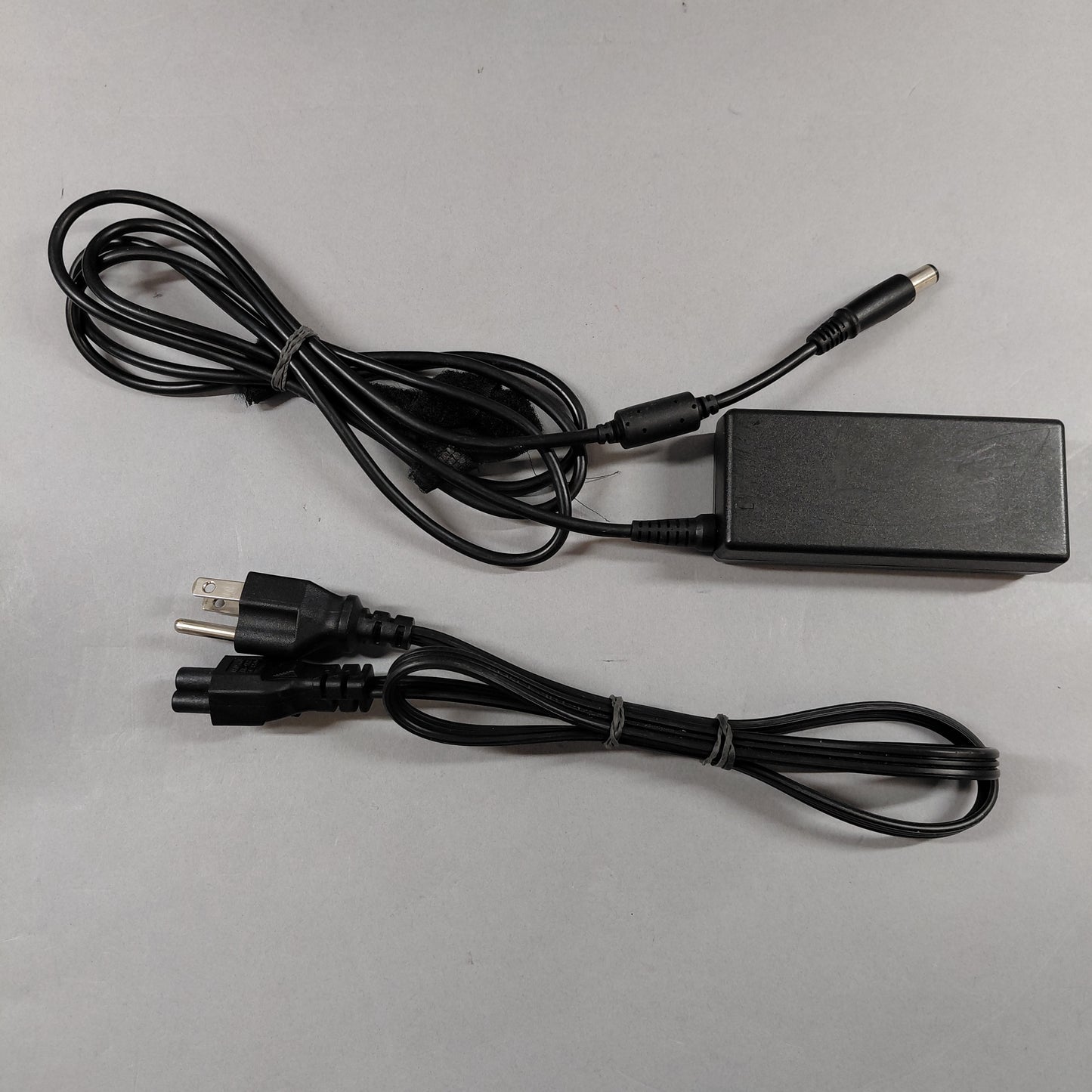 Dell Latitude 3310 13.4" i3-8145u 2.1GHz 8GB RAM 128GB SSD