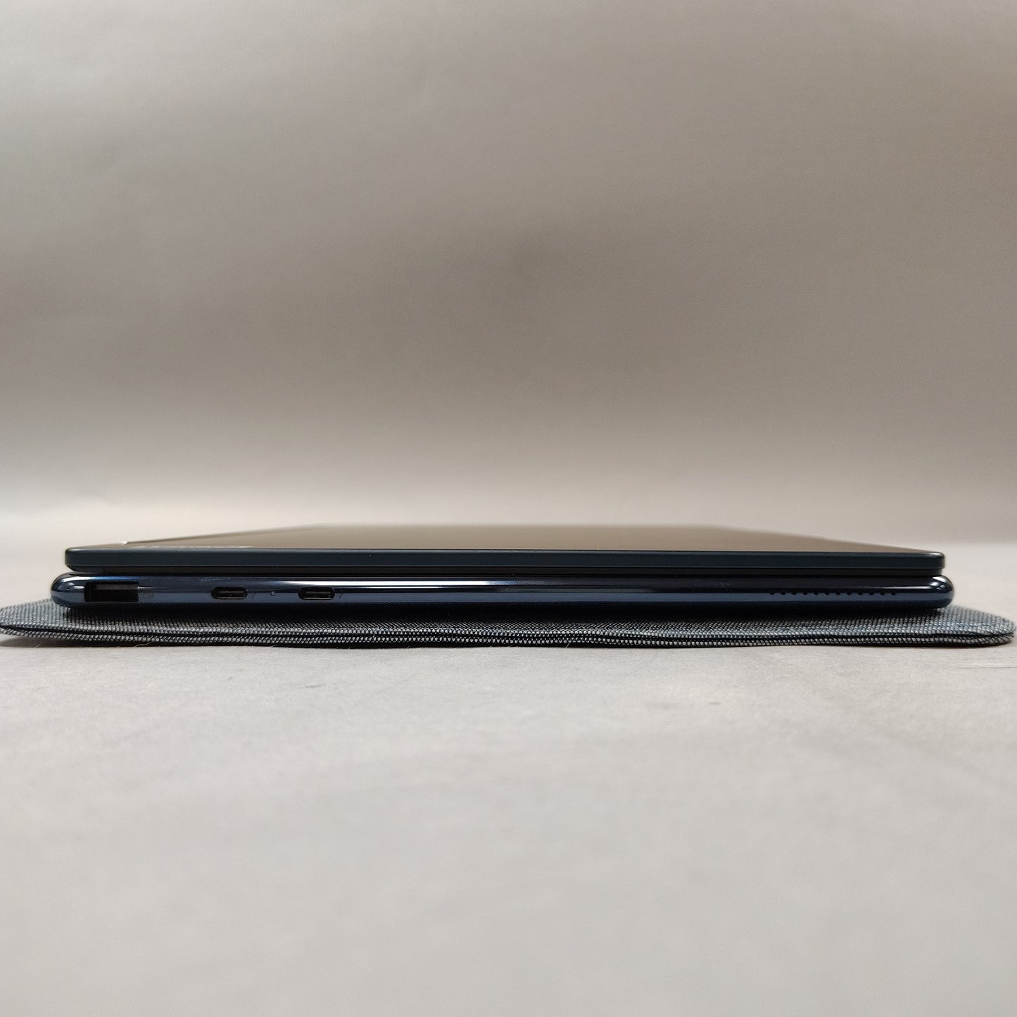 Lenovo Yoga 9i 14" Core Ultra 7 1.4GHz 16GB RAM 1TB SSD