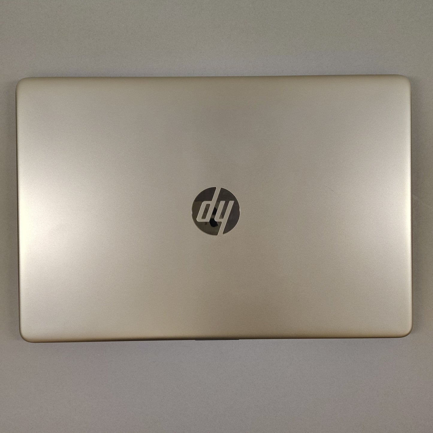 HP Laptop 15-EF1072WM AMD Athlon 3150C 16GB RAM 1TB Radeon Graphics