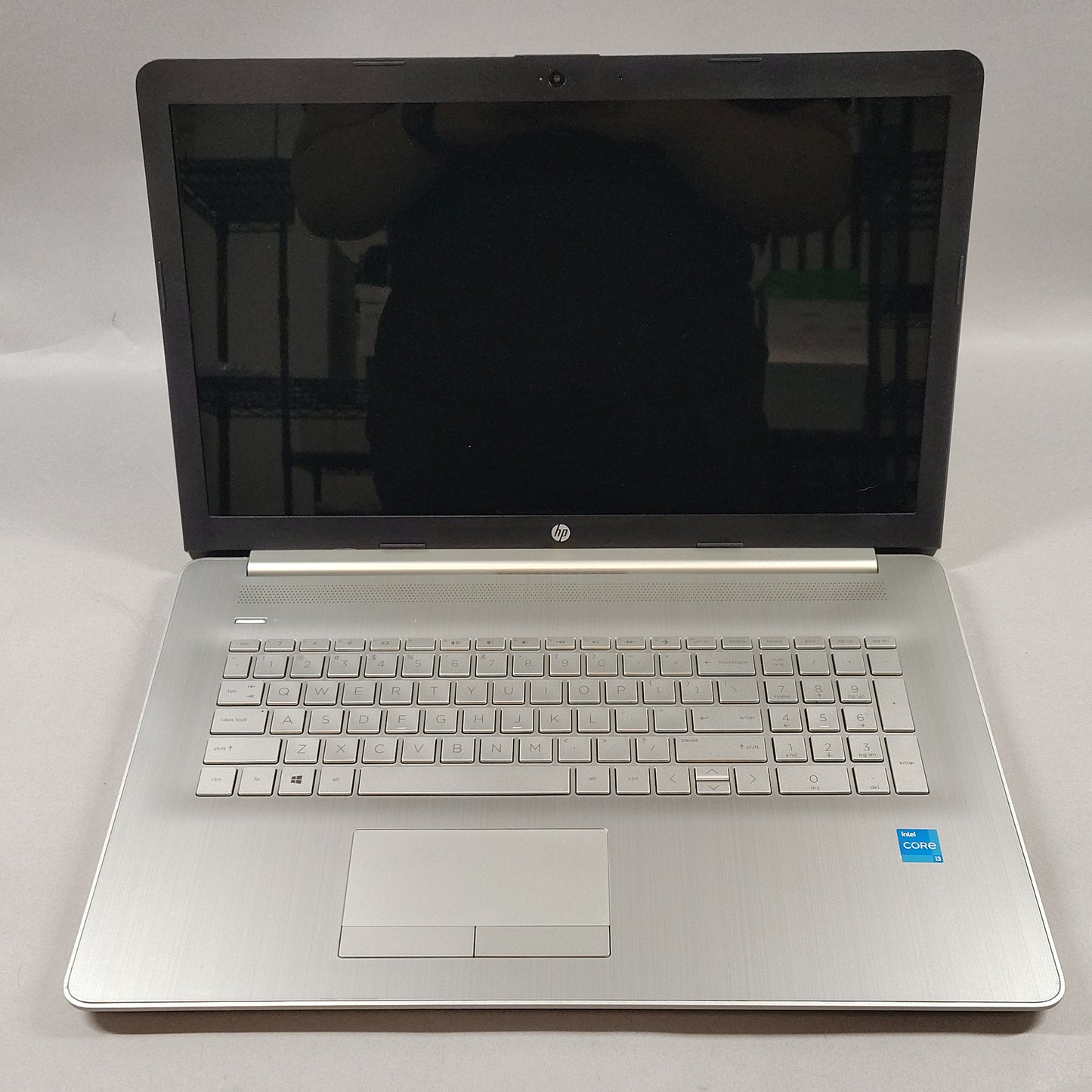 HP Laptop 17-BY0071CL 15.6" i3-1115G4 3.0GHz 4GB RAM 250GB SSD
