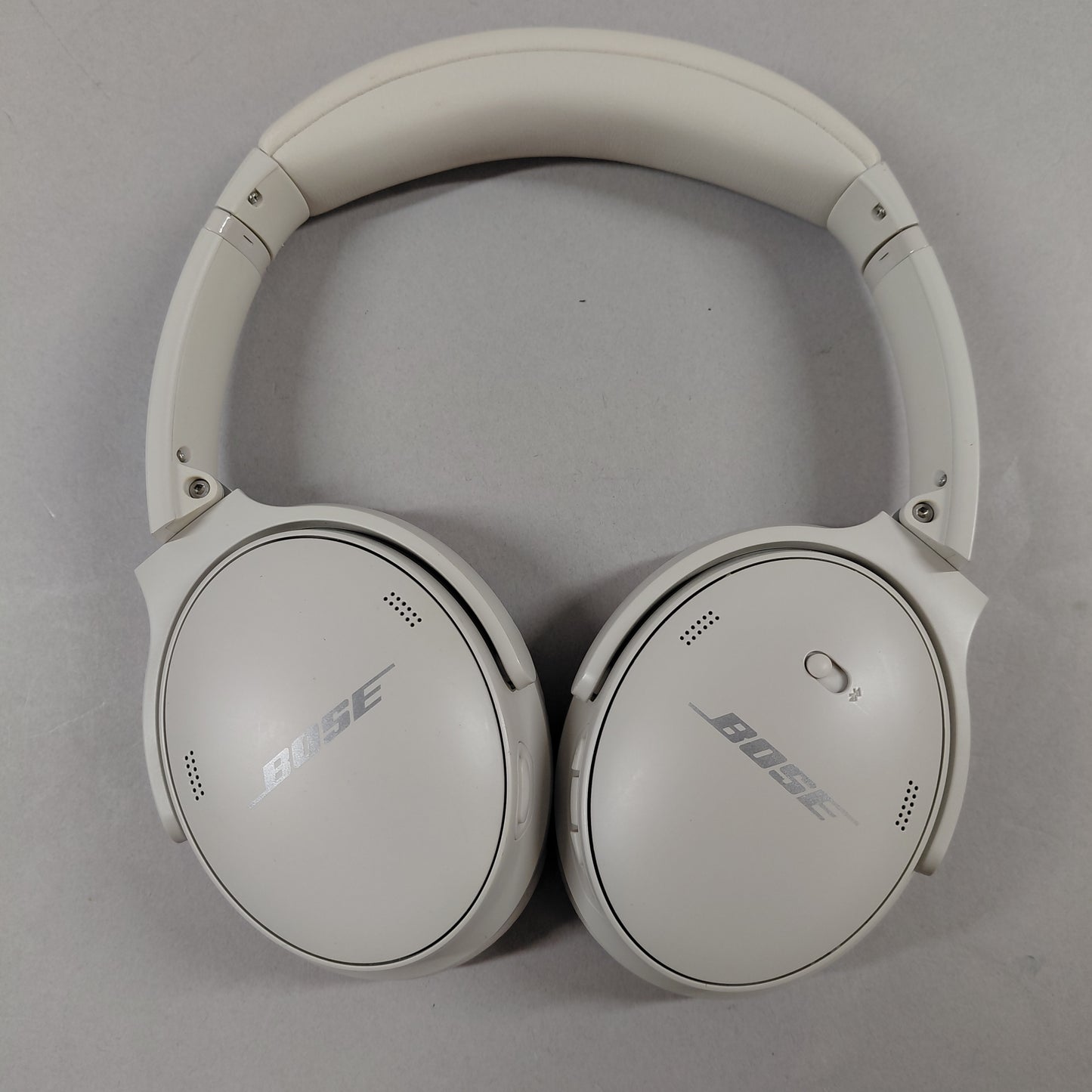 Bose QuietComfort 45 Around-Ear Noise Cancelling Bluetooth Headphones White