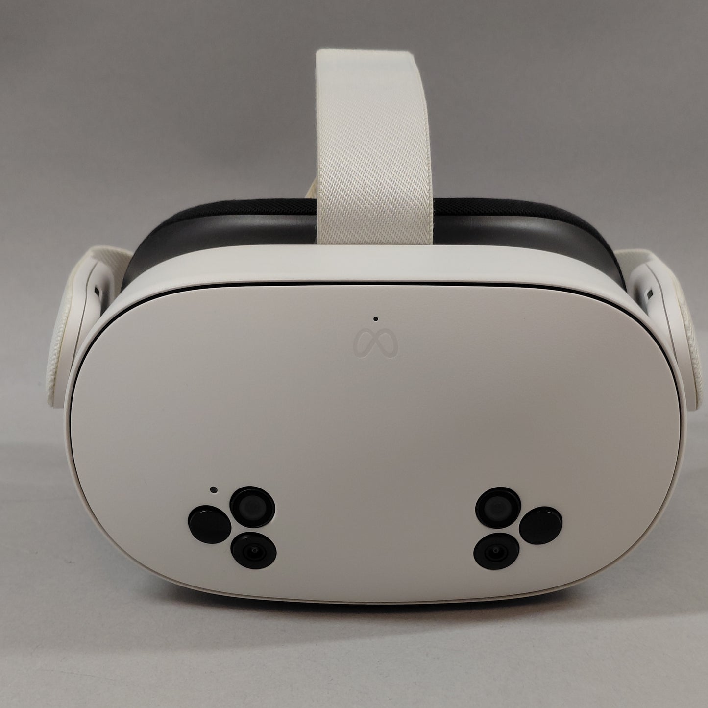 Meta Quest 3S 128GB Standalone All-in-One VR Headset KW49CM
