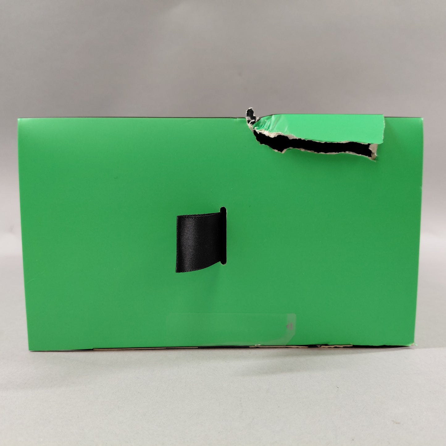 New Razer Blackwire 8225 Wired Over-Ear Headphones White