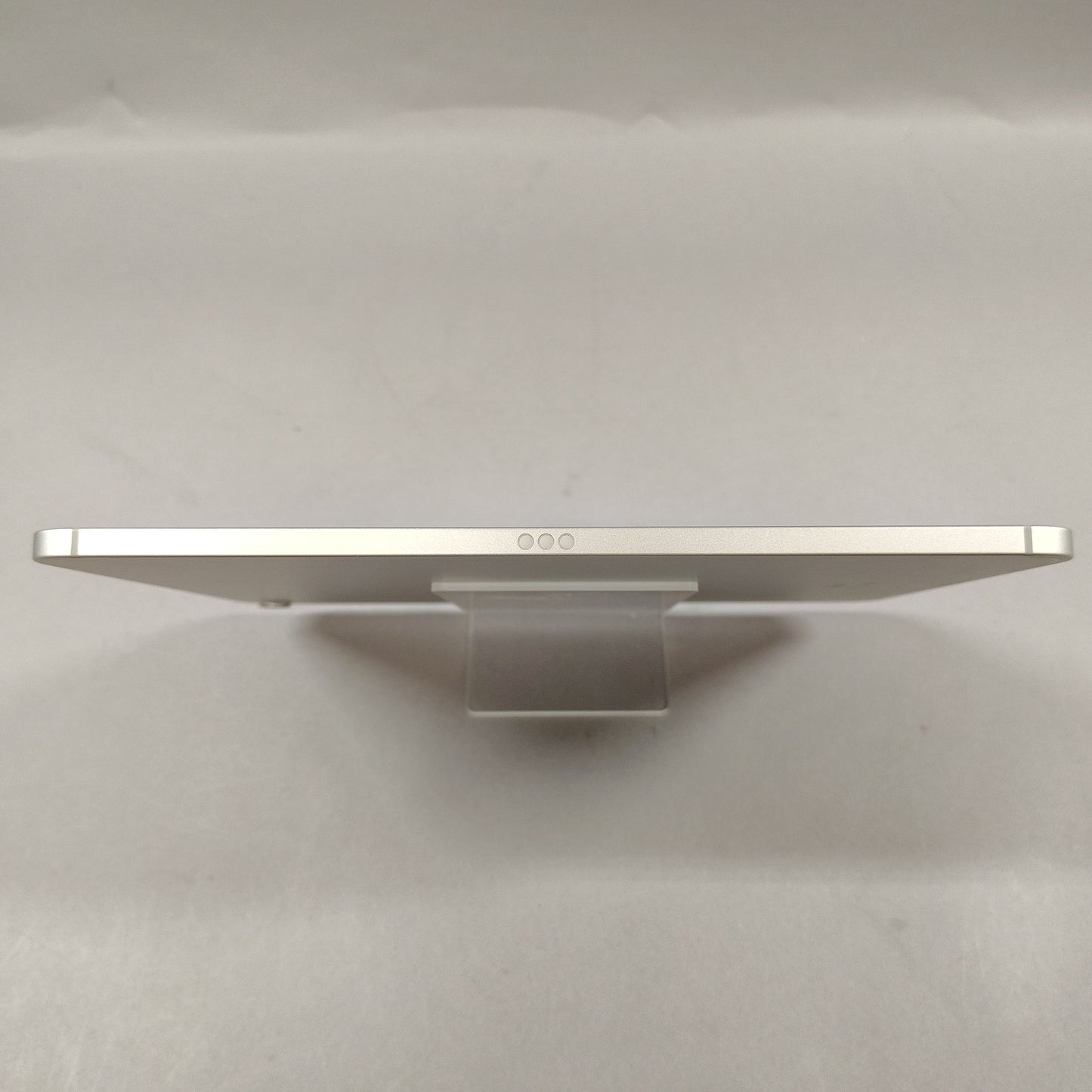 Unlocked Apple iPad 10th Gen 64GB Silver MQ6J3LL/A