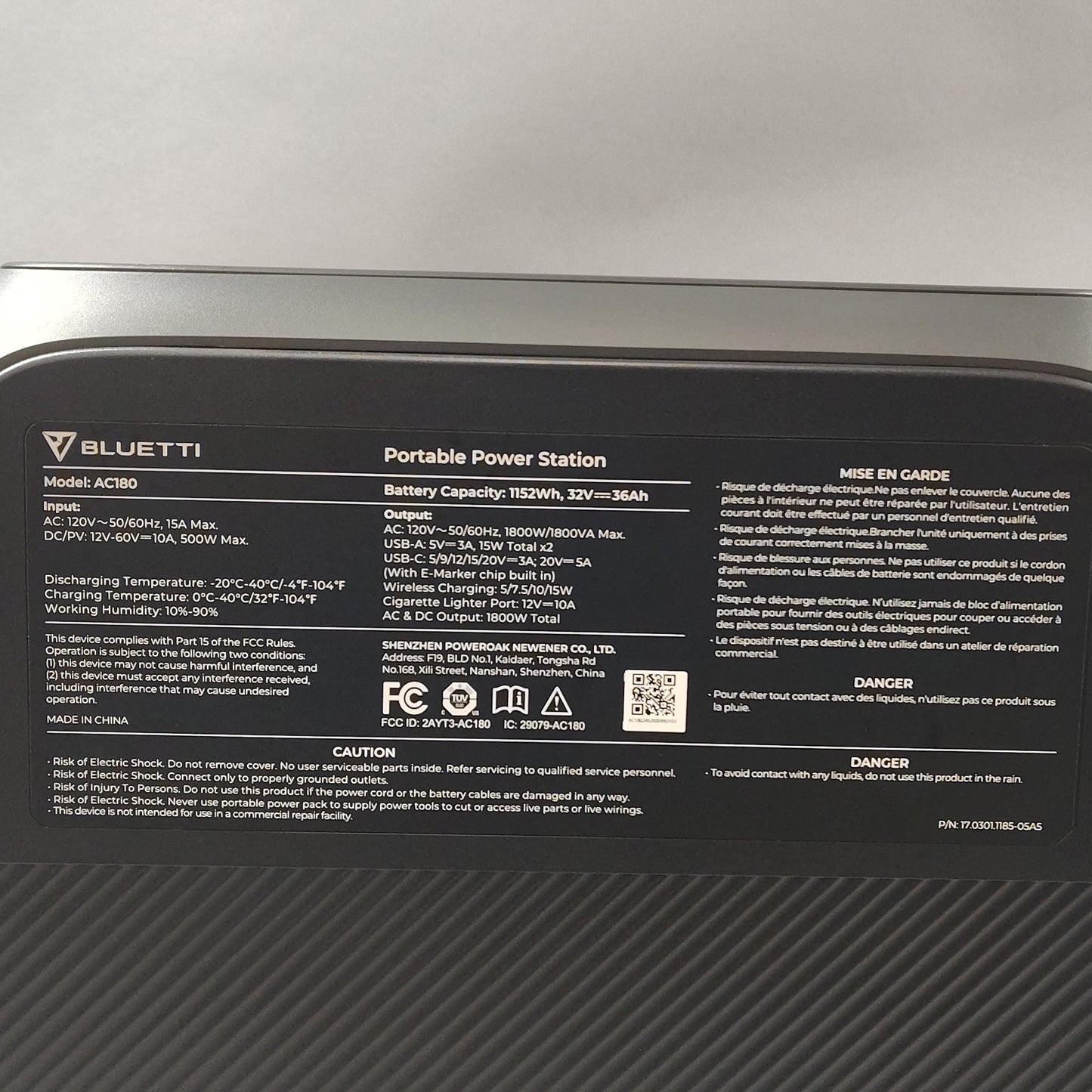 Bluetti 1800W AC180 Portable Power Station AC180