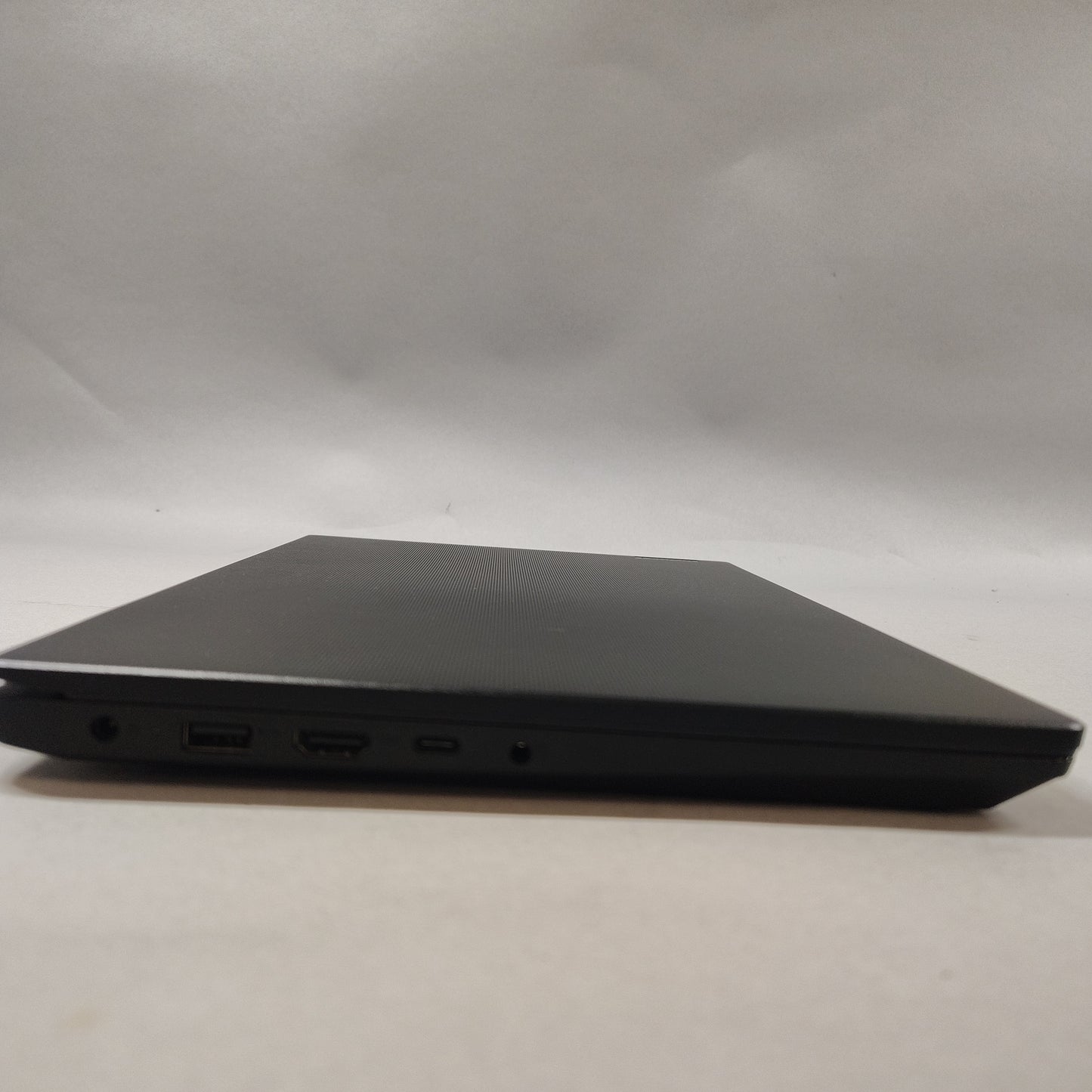 Lenovo IdeaPad 13.3" i7-1255U 1.7GHz 24GB RAM 1TB SSD