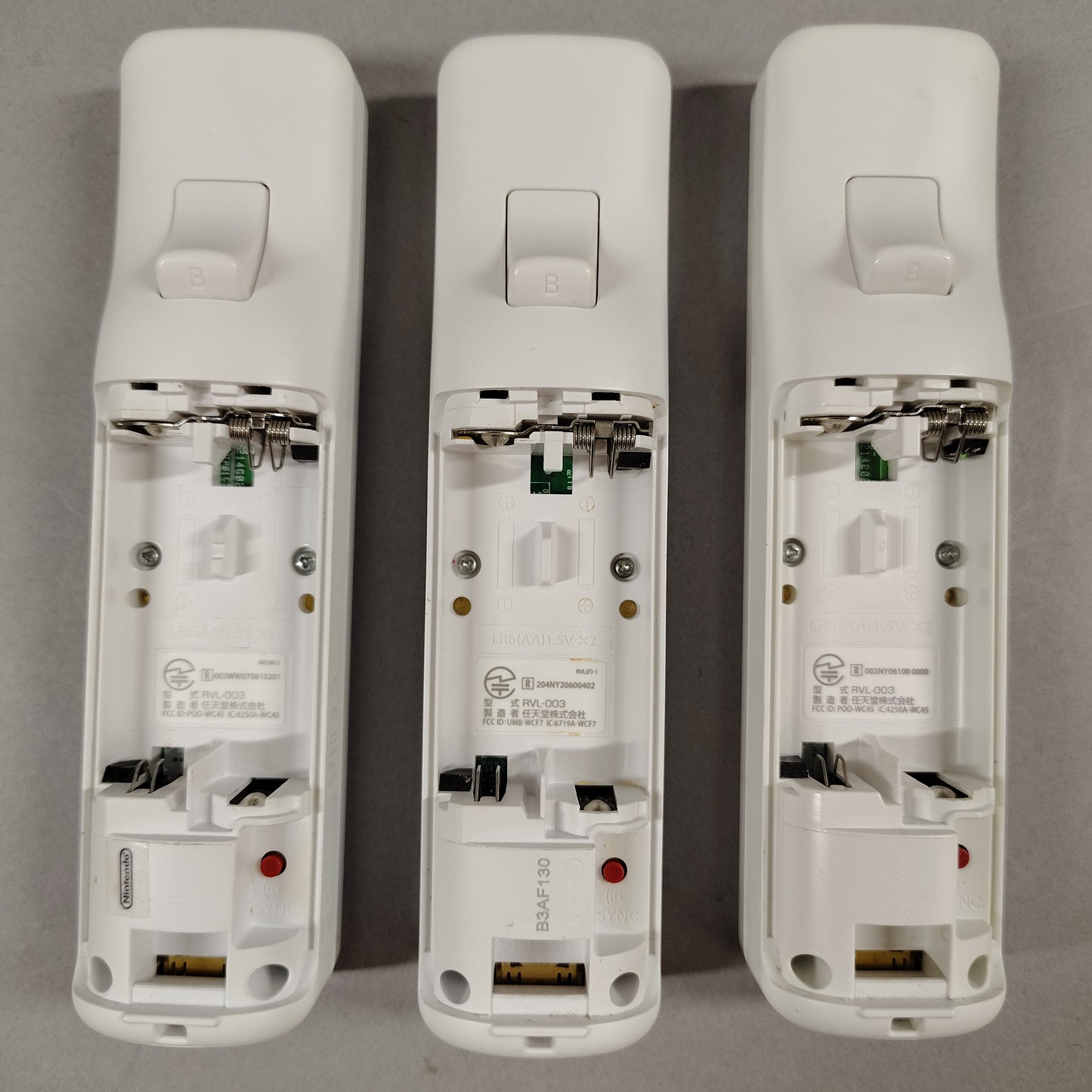 Lot of 3 Nintendo Wii Controller W/Nunchuks