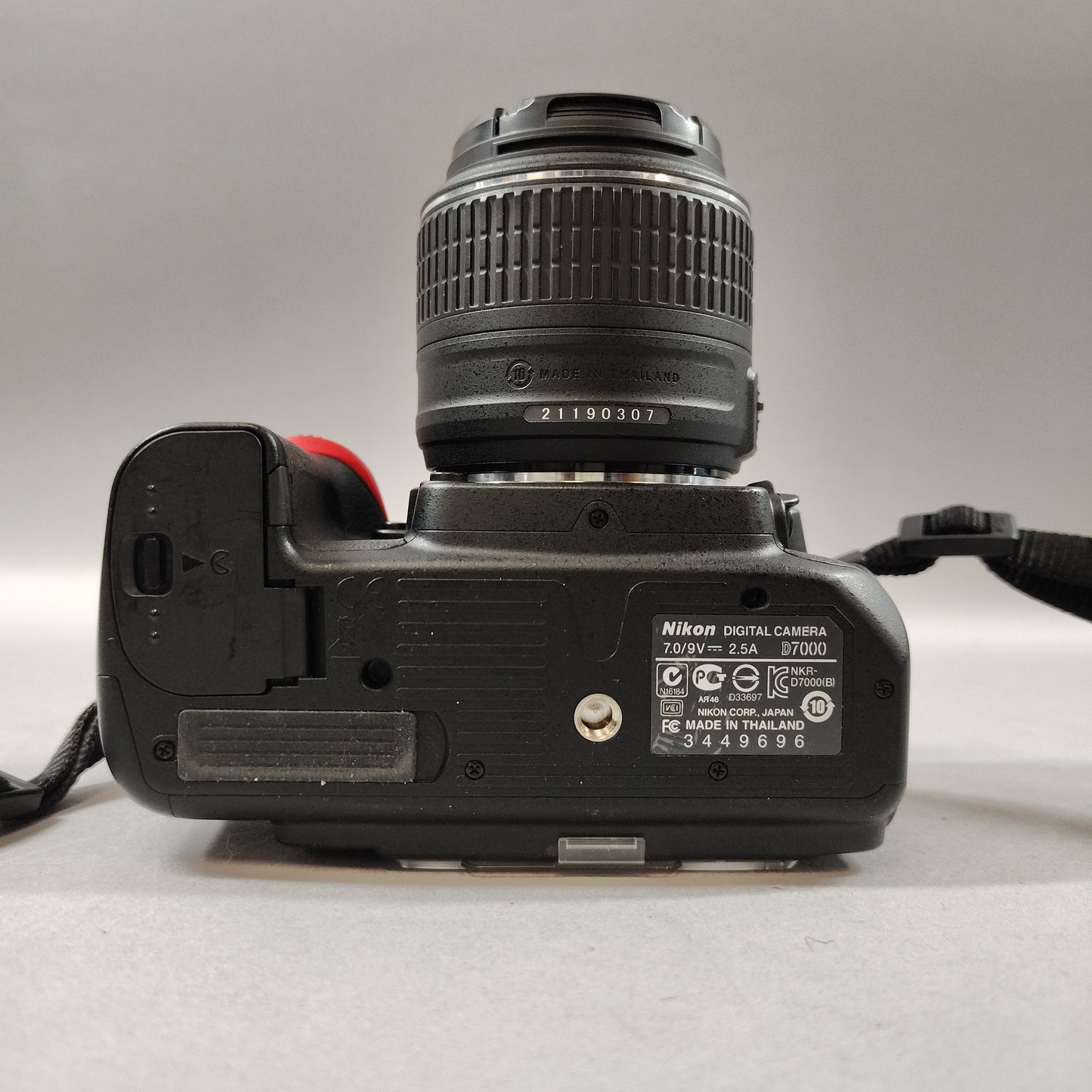 Nikon D7000 16.2MP Digital SLR DSLR Camera