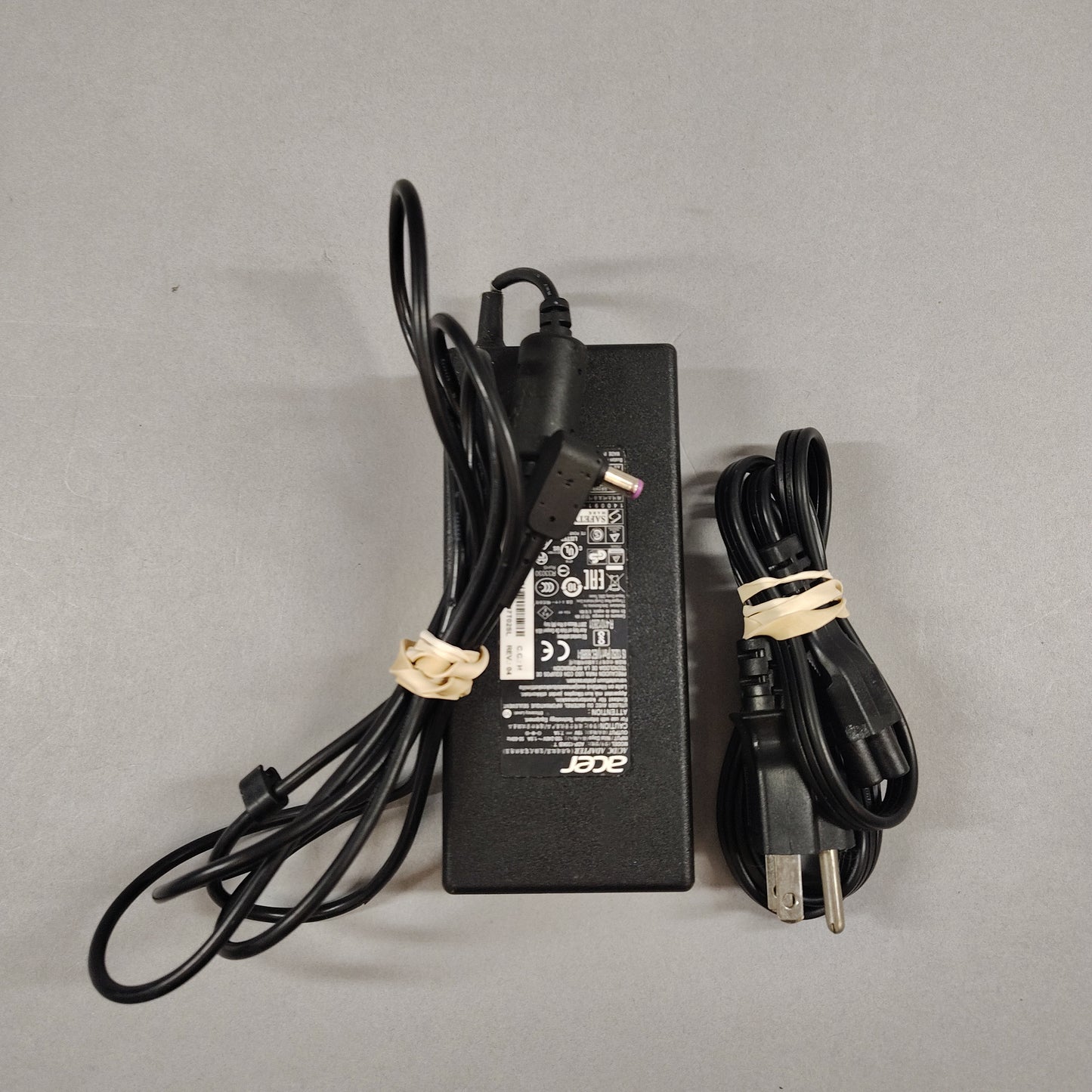 Acer Aspire N17C3 17.3" i5-8300H 2.3GHz 8GB RAM 1TB SSD GeForce GTX 1050