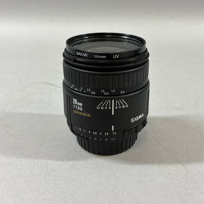 Nikon D7000 W/50mm, 18-55mm, 28mm and Flash