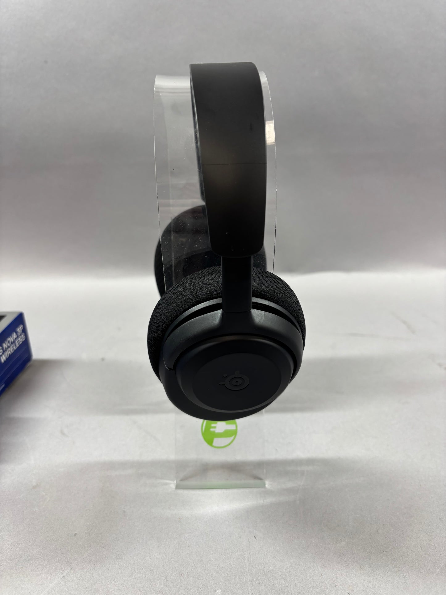 Steelseries Arctis Nova 3p Wireless Over-Ear Bluetooth Headphones Black