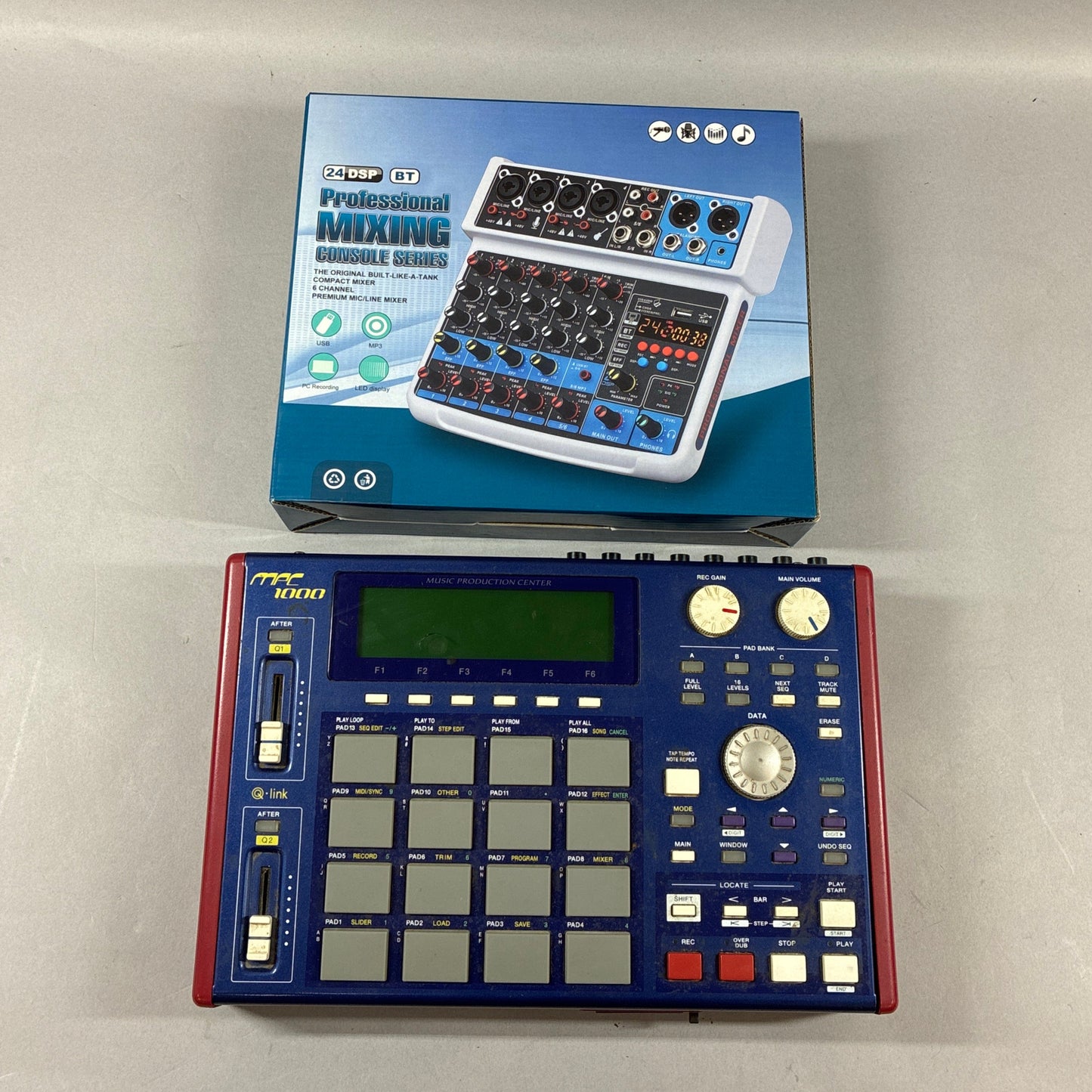 Akai MPC 1000 DJ Mixer