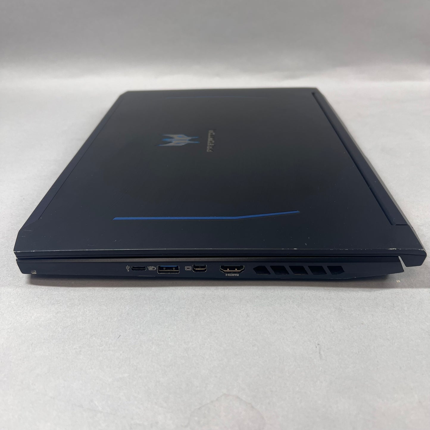 Acer Predator Helios 300 N18L2 i7-9750H 16GB RAM 512GB SSD GeForce RTX 2060