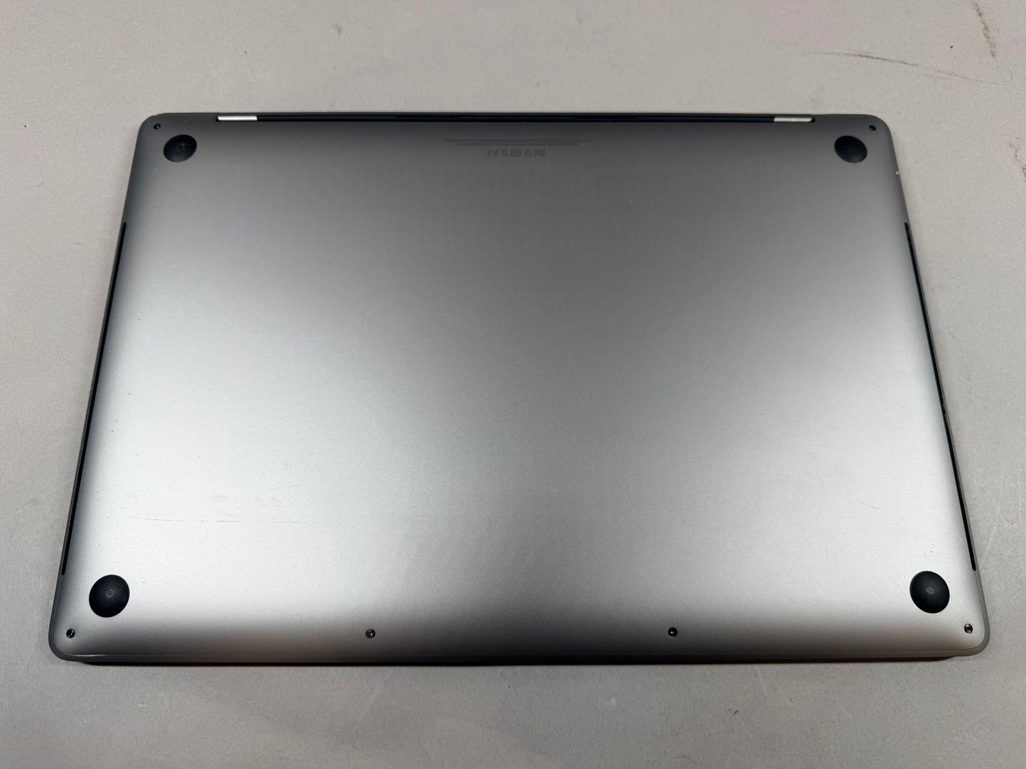 2018 Apple MacBook Pro 15" i7 2.6GHz 32GB RAM 512GB SSD Space Gray A1990