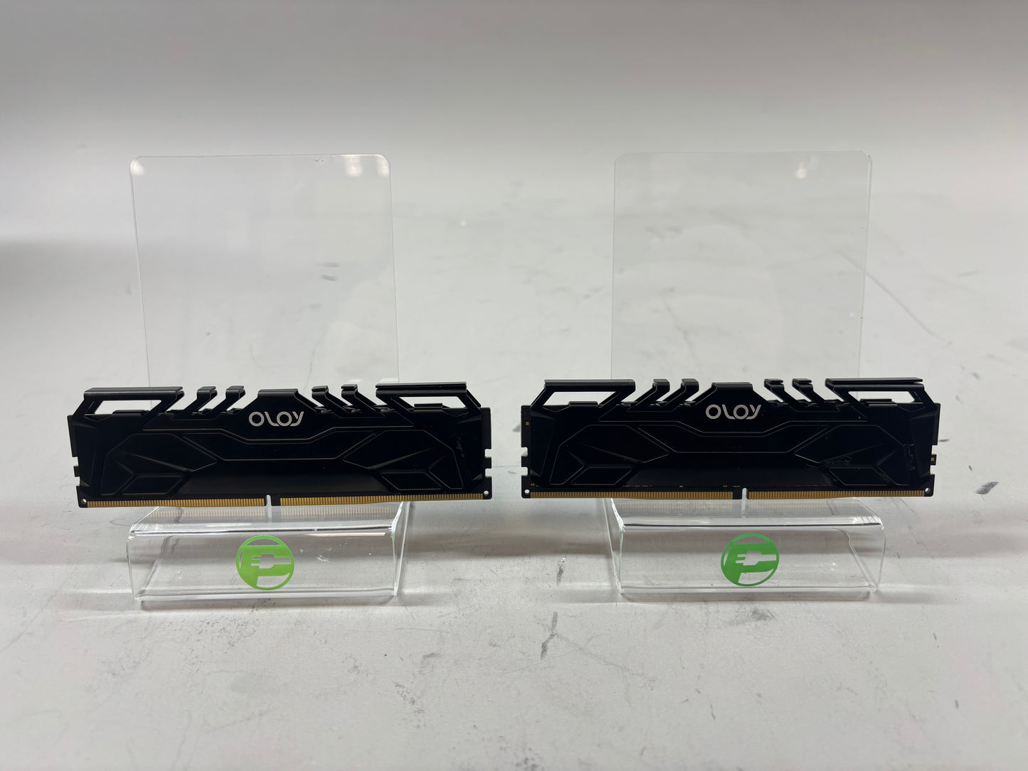 OLOy 8GB (1x8GB) RAM DDR4 3000MHz