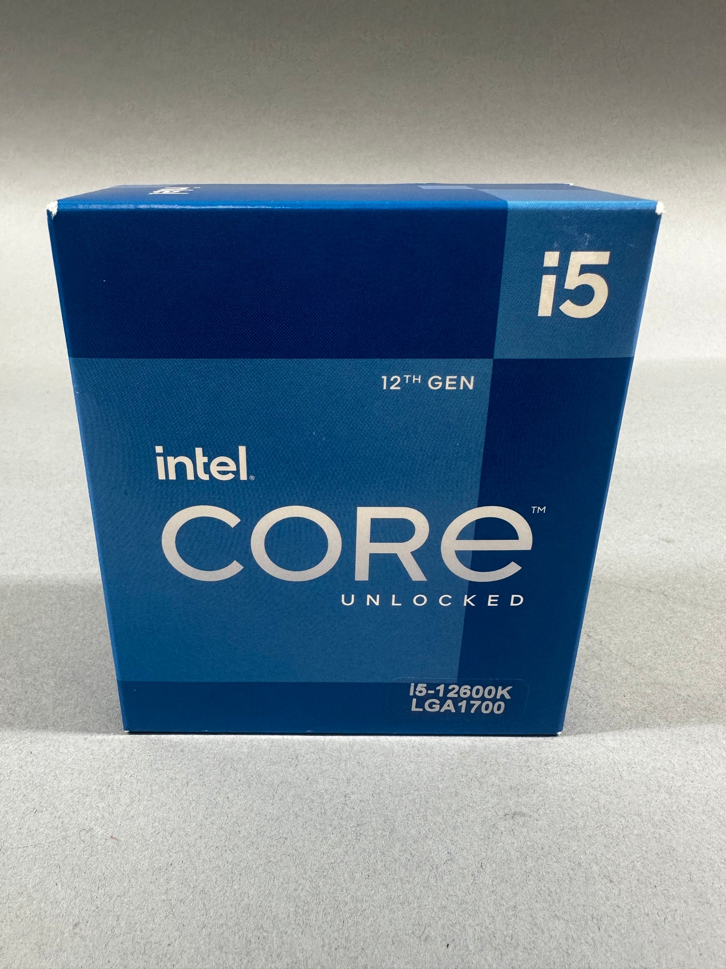 New Intel Core i5-12600KF 3.70GHz 10 Core