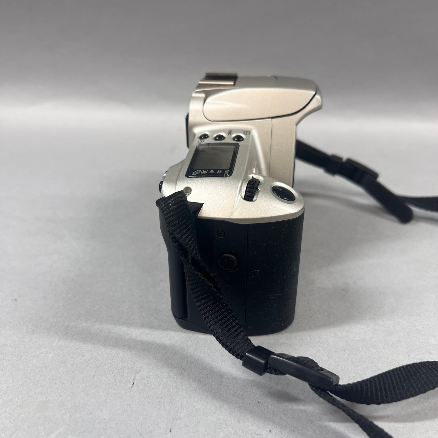 Canon EOS Rebel 2000 10.1MP Compact Camera