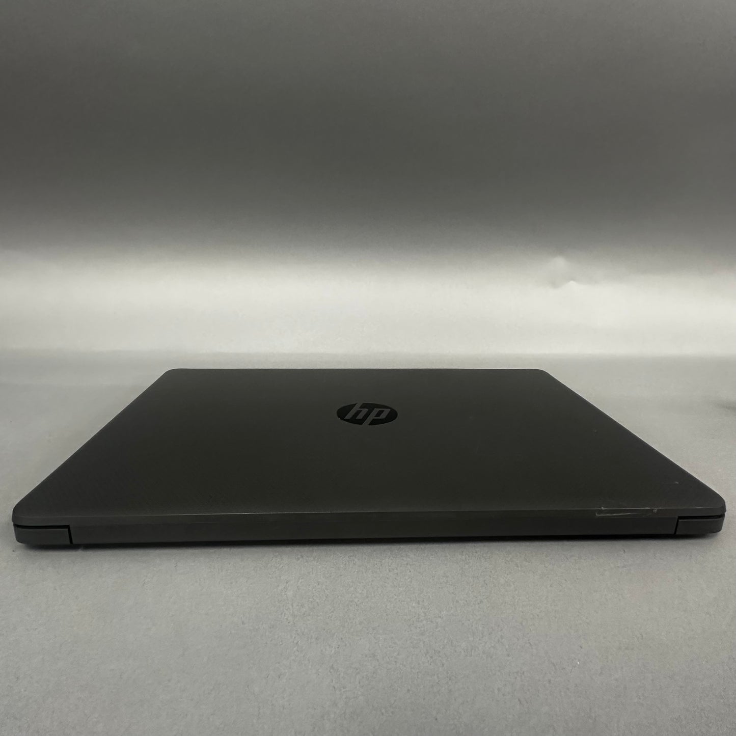 HP G8 Notebook hp 250gb 14" i5-1135G7