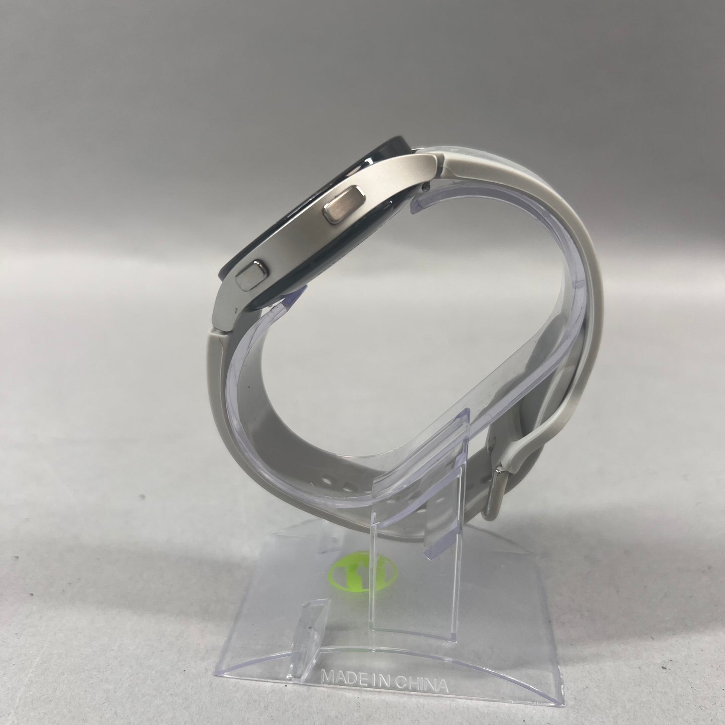 WiFi Only Samsung Galaxy Watch4 Aluminum Smartwatch SM-R870