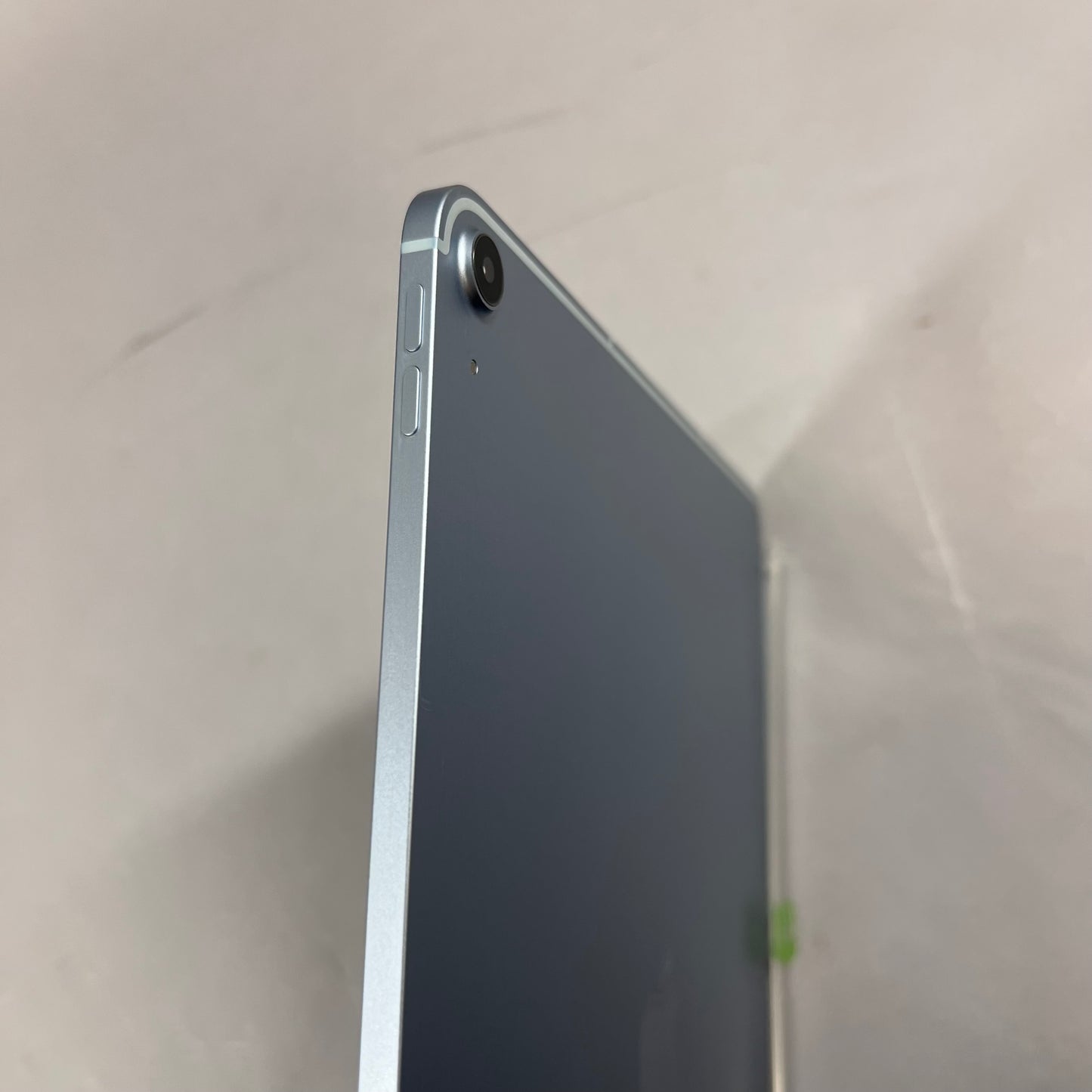 Unlocked Apple iPad Air 13" M2 256GB Blue MV6W3LL/A