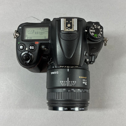 Nikon D7000 W/50mm, 18-55mm, 28mm and Flash