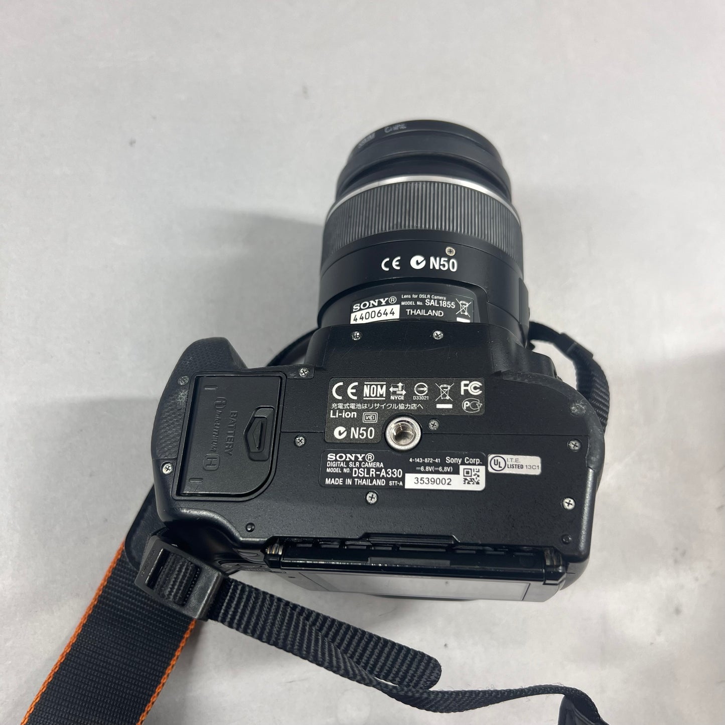 Sony DSLR-A330 10.1MP Digital SLR DSLR Camera