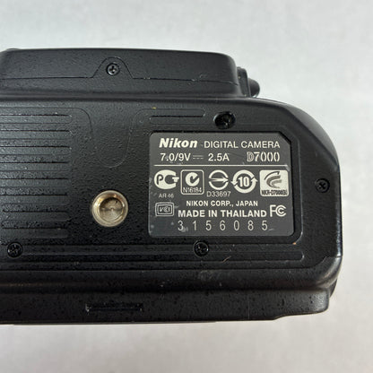 Nikon D7000 W/50mm, 18-55mm, 28mm and Flash