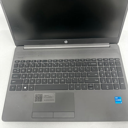 HP G8 Notebook hp 250gb 14" i5-1135G7