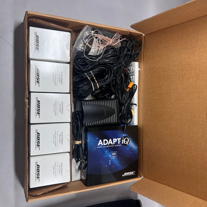 Bose AV18 Multimedia Speaker System Silver 5283