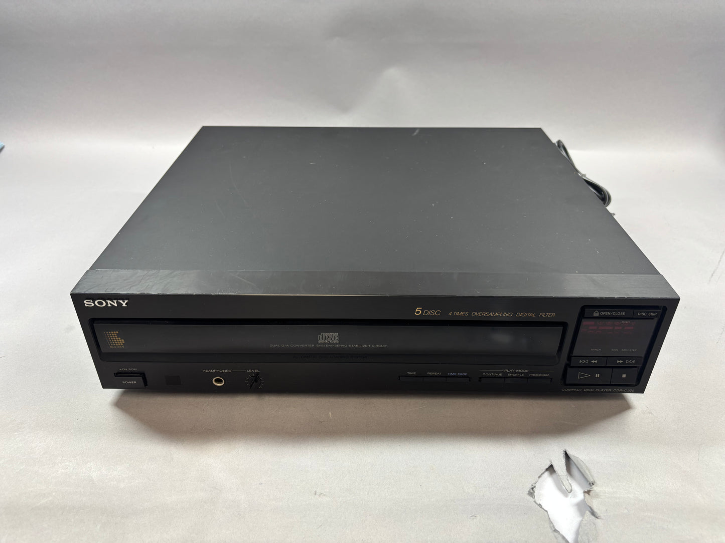 Sony  CDP-C205 5 Disc Compact Disc Player 493435101