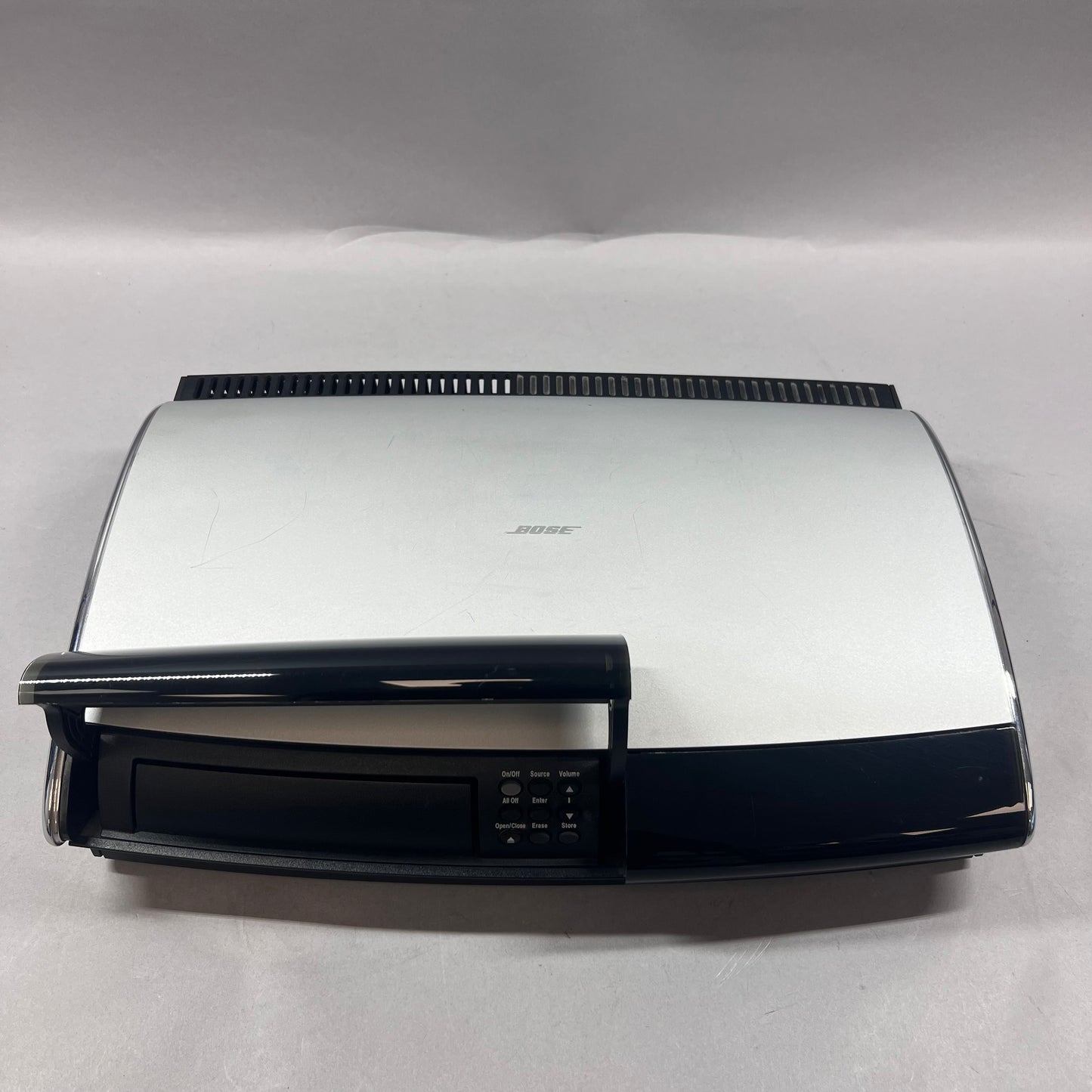 Bose AV18 Multimedia Speaker System Silver 5283