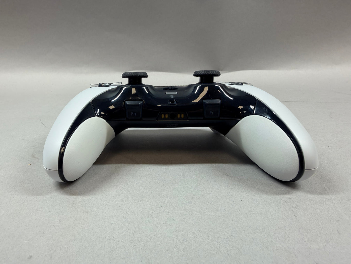 Sony Playstation 5 PS5 DualSense Edge Wireless Controller Classic White CFI-ZCP1