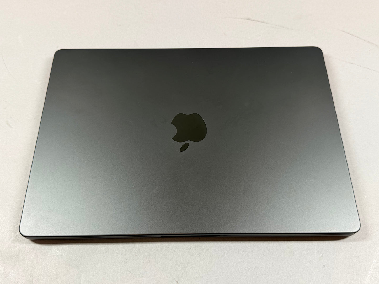 2025 Apple MacBook Pro 14" M5 1.5GHz 16GB RAM 128GB SSD Silver A3434