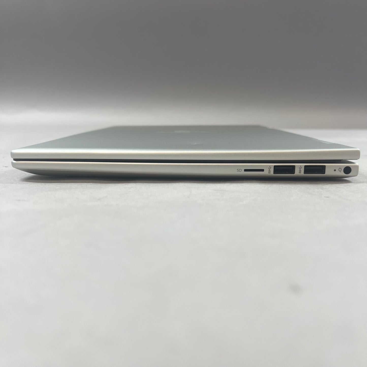 HP Envy x360 15M-ES1013DX 11.5" i5-120U 1.6GHz 8GB RAM 512GB SSD
