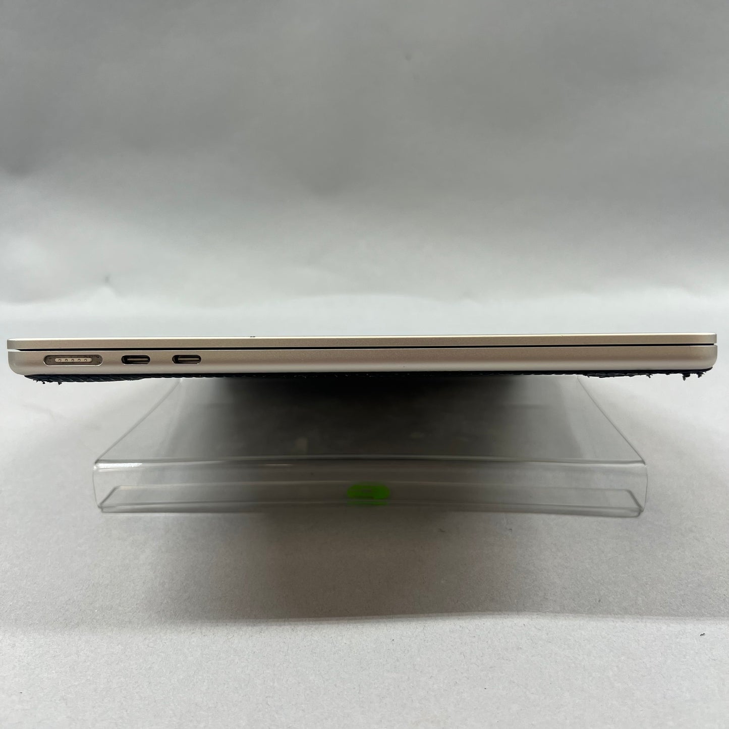 2022 Apple MacBook Air 13.6" M2 8C GPU 3.5GHz 8GB RAM 500GB SSD A2681
