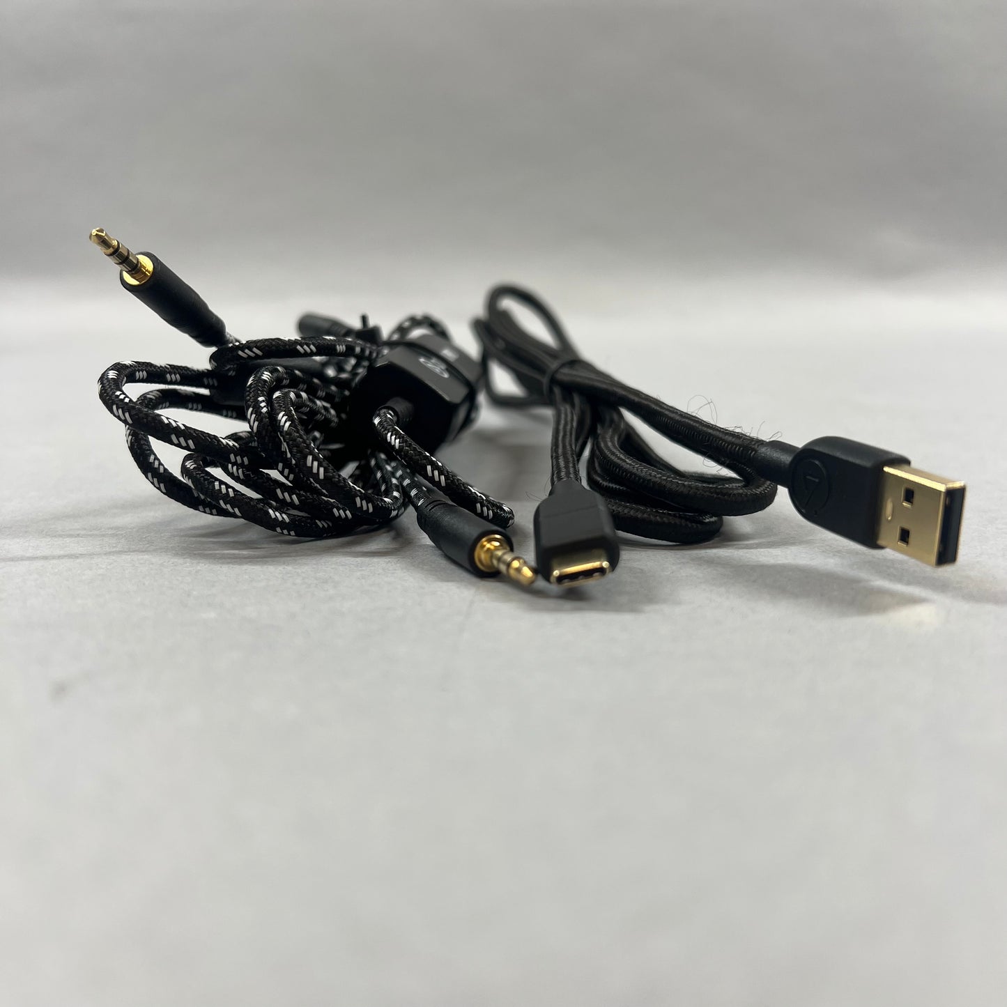 Shure MV6 Podcast Microphone Setup