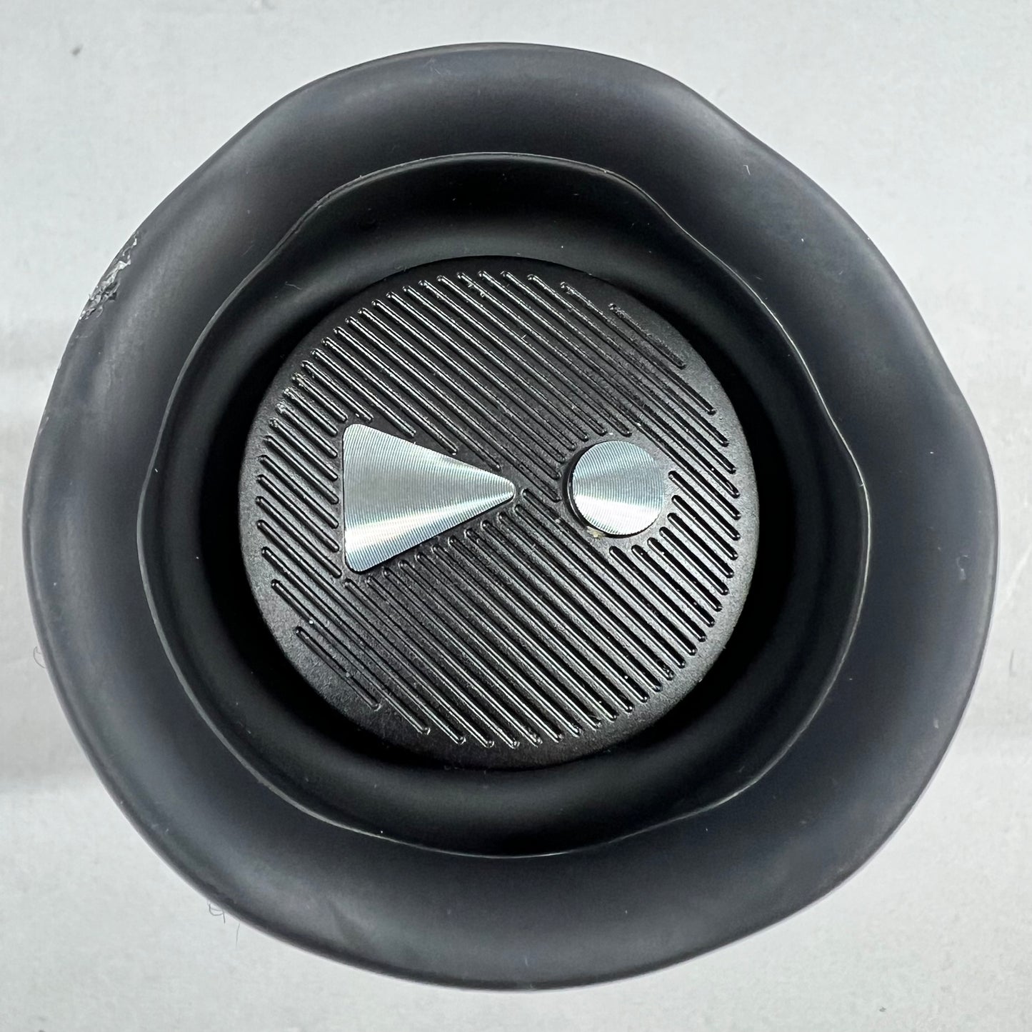 JBL Flip 6 Portable Wireless Bluetooth Speaker Black