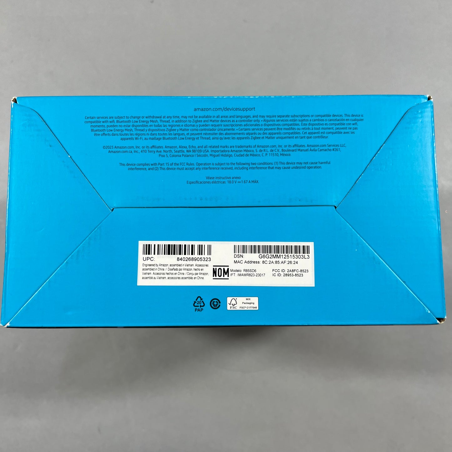 Open Box Amazon echo show 8 Smart Display with Alexa Black R85DD6