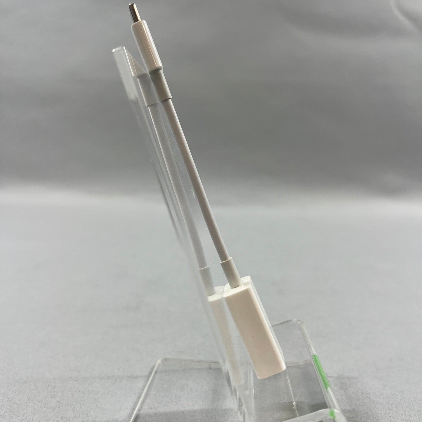 Apple Lightning Digital AV Adapter and Apple to USB Camera Adapter Bundle