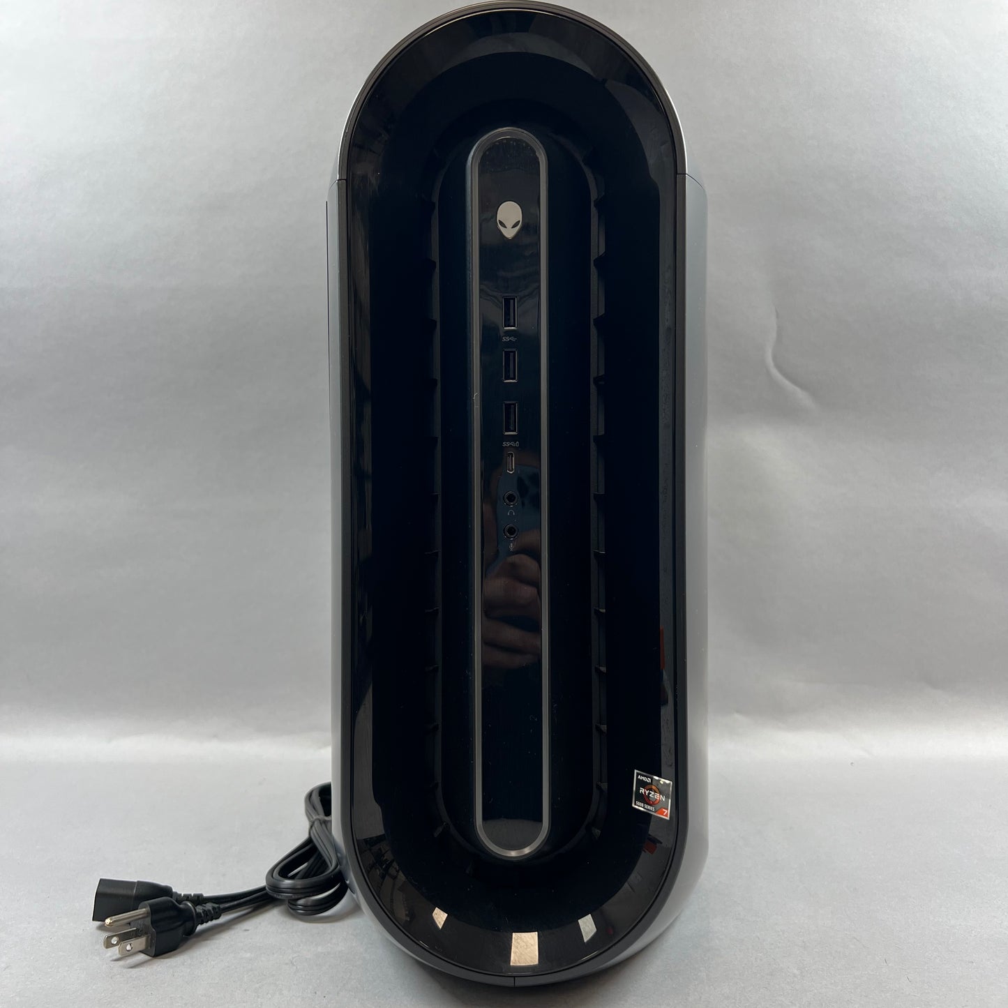 Alienware AMD Ryzen 7 5800x 3.80GHz 32GB RAM 1TB SSD 1TB HDD Nvidia GeForce RTX 3080