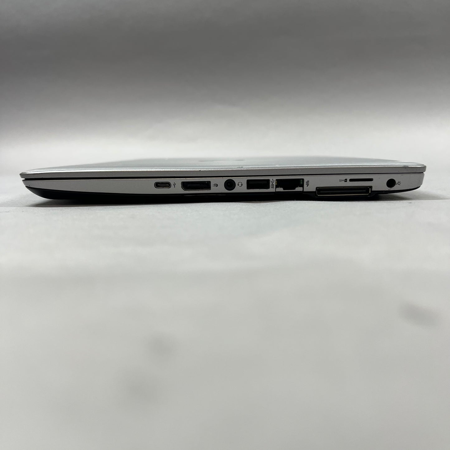 HP EliteBook 15.6" i5-6300U 2.4GHz 8GB RAM 256GB Intel Arc A370M