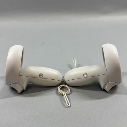 Meta Quest 2 256GB Standalone VR Headset Touch Controller KW49CM