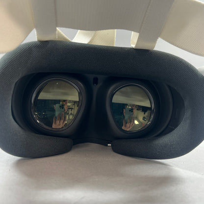 Meta Quest 3 512GB VR System MC-1204060-03
